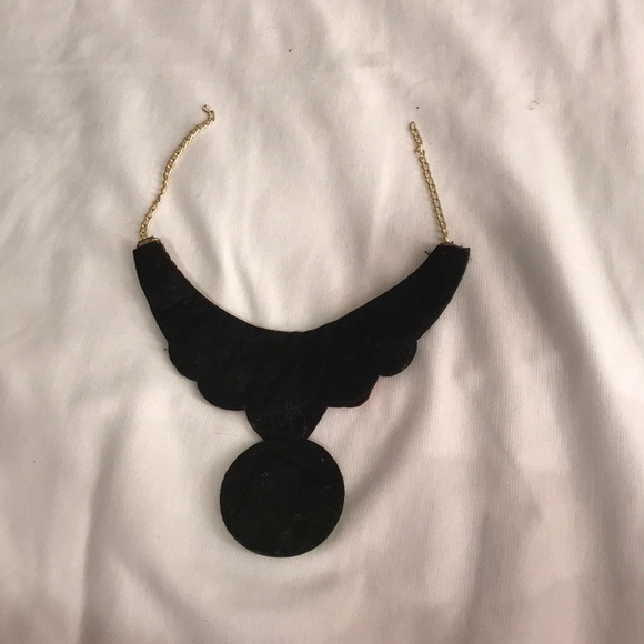 Necklace - Picture 2 of 3